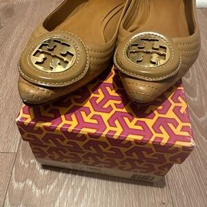 Tory Burch Tan Leather “Laurel” Flats shoes 6